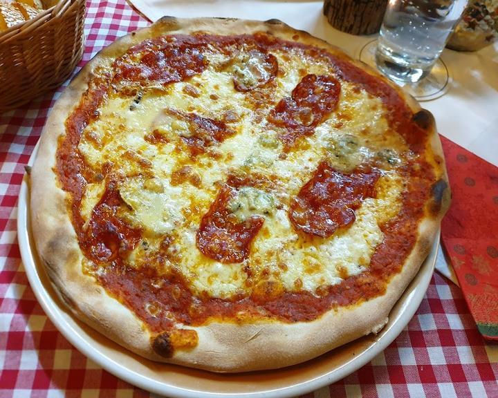 L' Antica Dart und Pizza